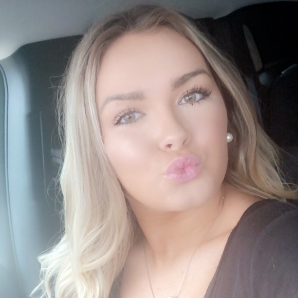 Meet your Posher, Rylee - Picture 1 of 1